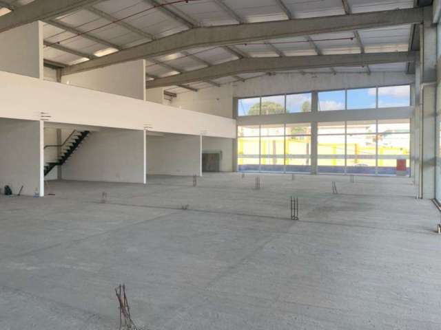 Loja - 156 m² -  Vagas de Estacionamento