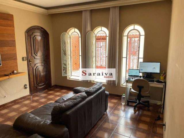 Casa com 3 dormitórios à venda, 257 m² por R$ 1.050.000,00 - Vila Scarpelli - Santo André/SP