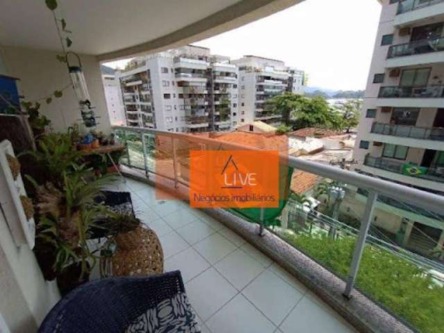 Apartamento Residencial à venda, Charitas, Niterói - AP0113.
