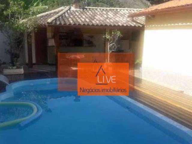 Casa com 3 dormitórios à venda, 360 m² por R$ 850.000,00 - Maravista - Niterói/RJ
