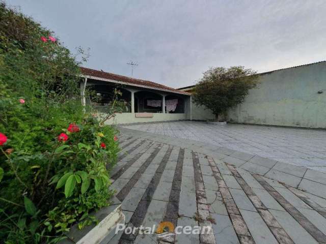 Casa com 3 quartos à venda na Belas Artes, Itanhaém , 115 m2 por R$ 400.000