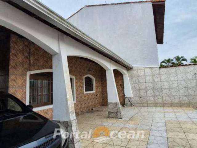 Casa com 4 quartos à venda no Jardim Suarão, Itanhaém  por R$ 350.000