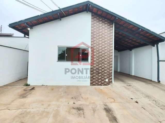 Casa com 2 quartos à venda na Vila Nova Botucatu, Botucatu  por R$ 400.000