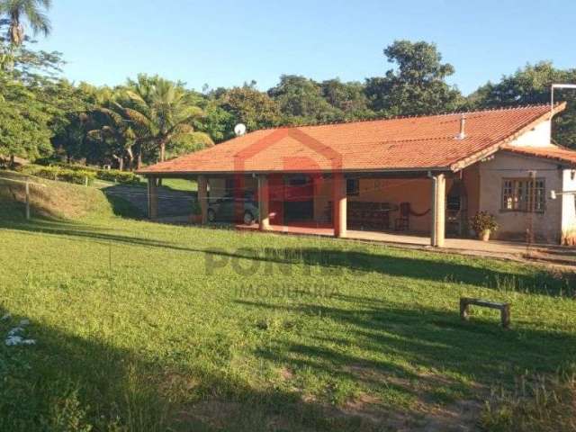 Chácara / sítio com 2 quartos à venda na Zona Rural, Bofete , 11000 m2 por R$ 450.000