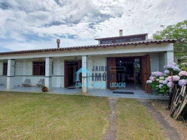 Casa com 3 dormitórios à venda por R$ 185.000,00 - Centro - Balneário Pinhal/RS