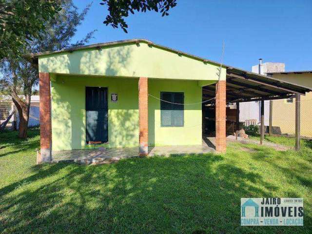 Casa com 2 dormitórios e amplo pátio à venda por R$ 95.000 - Centro - Balneário Pinhal/RS
