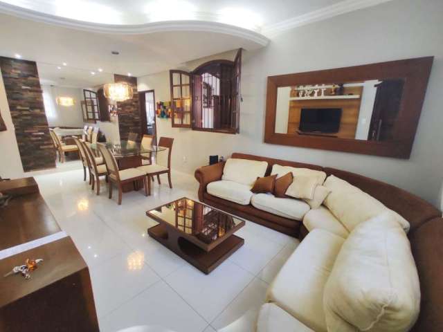 Casa com 4 quartos à venda na Rua Itambé do Mato Dentro, 1, Serrano, Belo Horizonte por R$ 1.250.000
