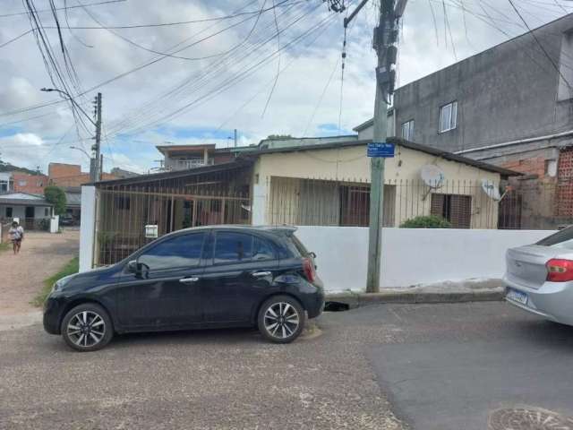 Casa para venda 4 dormitórios mais escritório na Lomba do Pinheiro em Porto Alegre - CA384