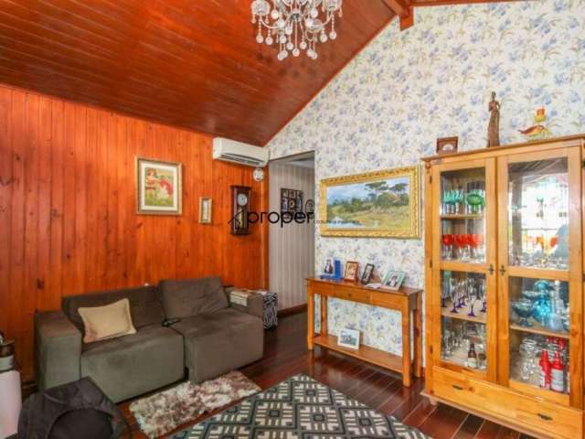Casa com 4 dormitórios à venda, 234 m² no Umuharama - Pelotas/RS