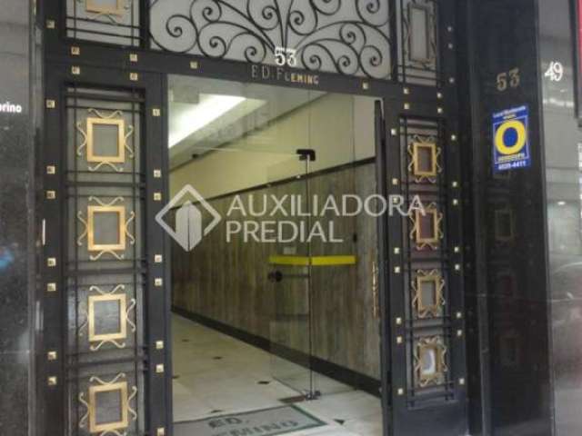 Sala comercial à venda na Rua General Vitorino, 53, Centro Histórico, Porto Alegre, 76 m2 por R$ 400.000