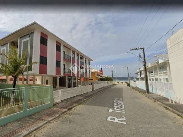 Prédio à venda na Avenida do Papagaio, 60, Balneário Ponta do Papagaio (Ens Brito), Palhoça, 500 m2 por R$ 3.180.000
