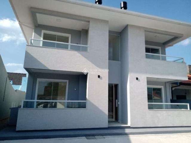 Apartamento com 3 quartos à venda na Tangará, 272, Enseada de Brito, Palhoça, 85 m2 por R$ 399.000