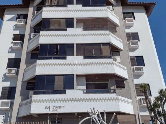Apartamento com 3 quartos à venda na Rua Joaquim Carneiro, 976, Abraão, Florianópolis, 118 m2 por R$ 700.000