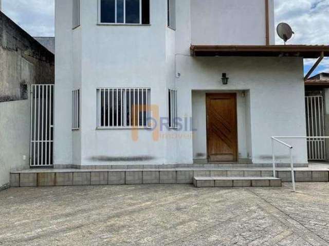 Casa com 4 quartos para alugar na Vila Nova Cintra, Mogi das Cruzes , 500 m2 por R$ 4.300