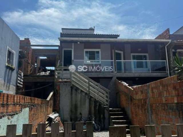 Casa com 3 quartos à venda em Muquém, Florianópolis  por R$ 225.000