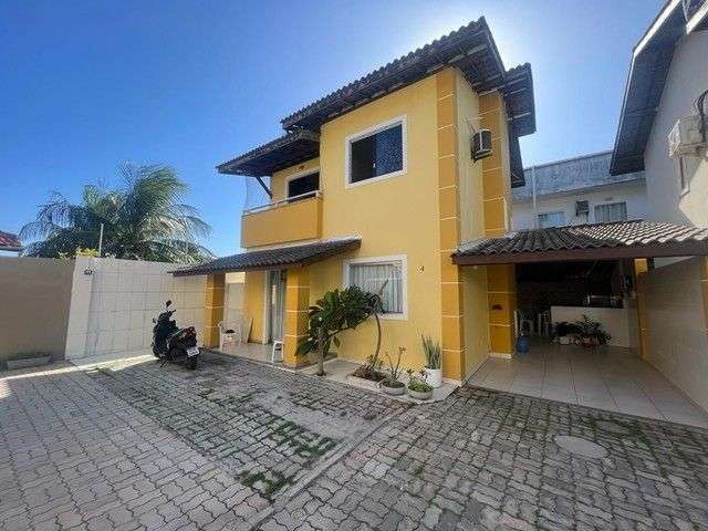 Casa com 3 dormitórios à venda, 132 m² por R$ 720.000,00 -  Ipitanga - Lauro de Freitas/BA