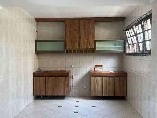 Casa com 3 dormitórios para alugar, 350 m² por R$ 4.860,00/mês - Stella Maris - Salvador/BA