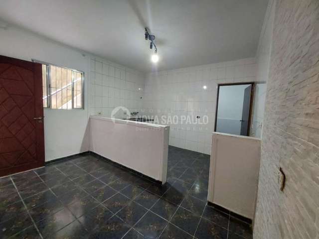 Casa com 1 quarto para alugar na Rua Juruá, 99, Taboão, Diadema, 40 m2 por R$ 750