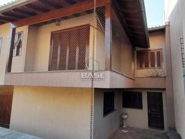 Casa com 3 quartos à venda na Rua Padre Cristóvão de Orellana Mendoza, 711, Sagrada Família, Caxias do Sul, 222 m2 por R$ 800.000