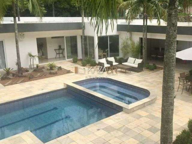 Casa no Flamboyant 4 suítes  à venda, 704 m² por R$ 5.000.000 - Jardim Flamboyant - Atibaia/SP