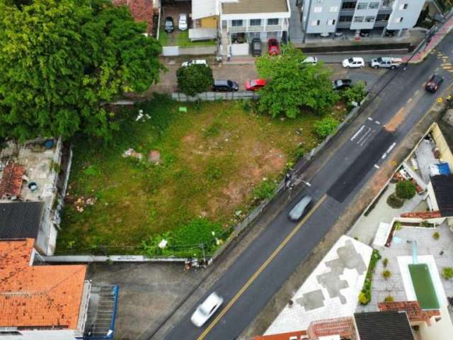 Terreno à venda, 1055 m² por R$ 1.600.000,00 - Barreiros - São José/SC