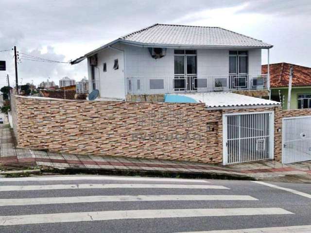 Casa à venda, 180 m² por R$ 720.000,00 - Capoeiras - Florianópolis/SC