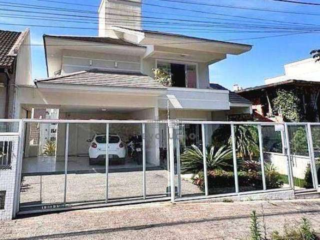 Casa à venda, 312 m² por R$ 2.290.000,00 - Córrego Grande - Florianópolis/SC