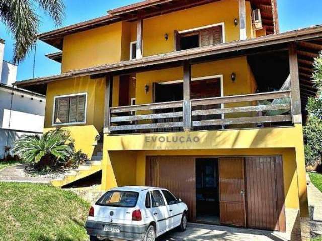 Casa, 4 dormitórios, sendo 3 suítes, Condomínio Hípico Campestre, bairro Potecas, São José/SC