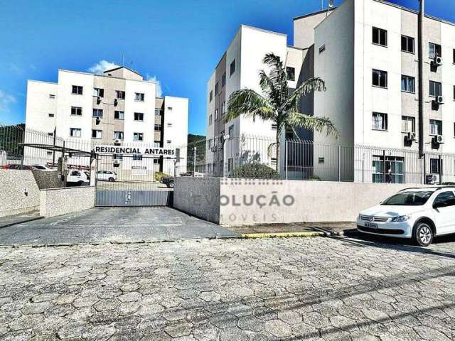 Apartamento com 2 dormitórios para alugar, 60 m² por R$ 1.720,00/mês - Serraria - São José/SC