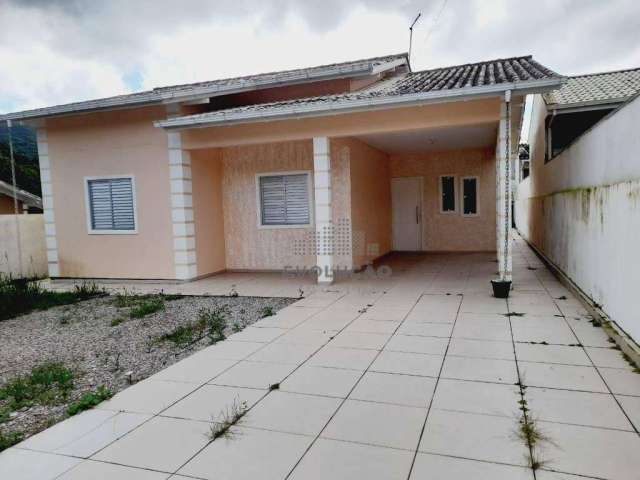 Casa com 3 dormitórios à venda, 137 m² por R$ 589.000,00 - Fundos - Biguaçu/SC