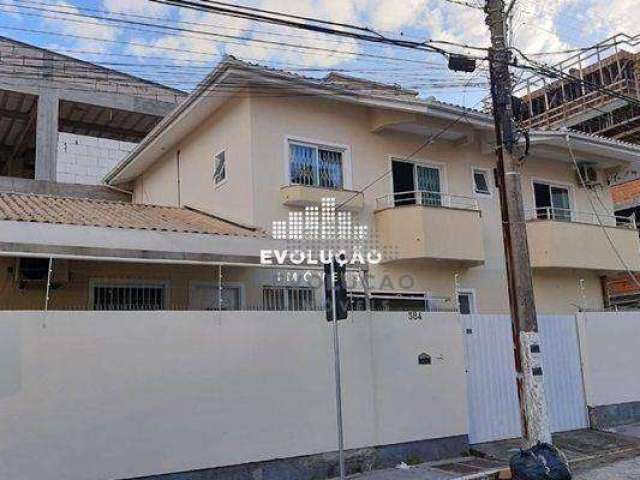 Casa com 5 dormitórios à venda, 270 m² por R$ 2.200.000,00 - Campinas - São José/SC