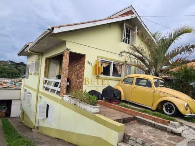 Casa à venda no bairro Serrano - Caxias do Sul/RS