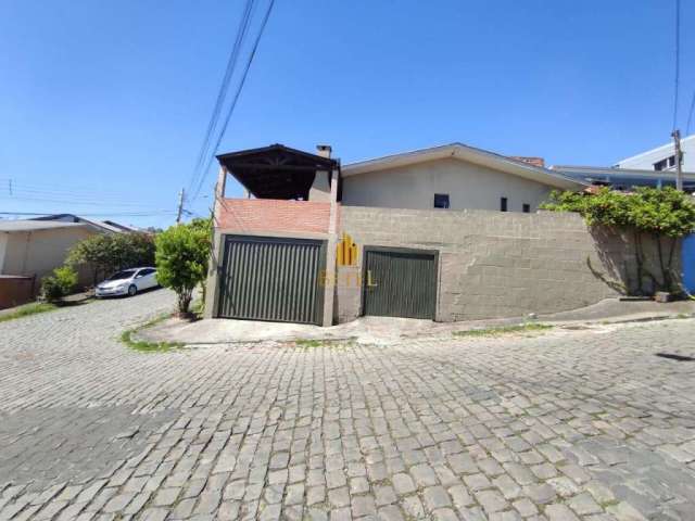 Sobrado à venda no bairro Desvio Rizzo - Caxias do Sul/RS