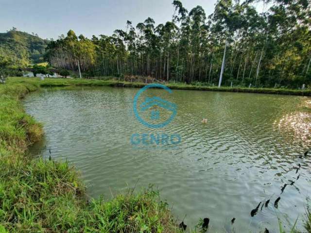Chácara com Lagoa e Terreno de 3.700m² à venda em Tijucas/SC