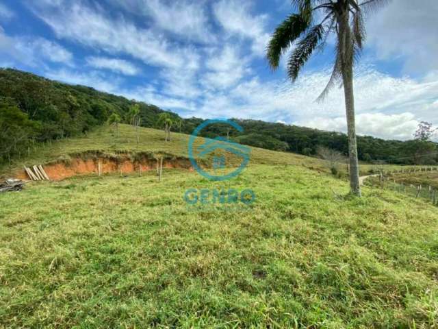 Área Rural para Sítio com Terreno de 45.000m²  à venda em Tijucas/SC