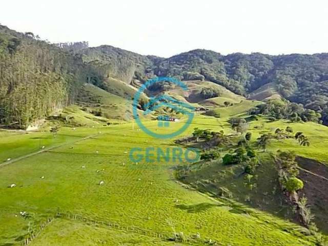 Belíssima Área Rural para Fazenda com Terreno de 62 HECTARES à venda em Biguaçu/SC