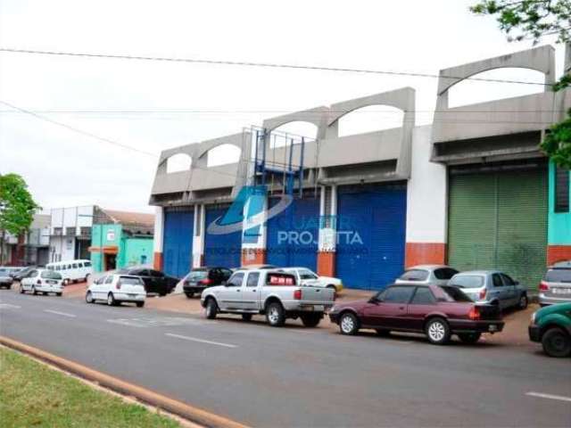 Barracão / Galpão / Depósito com 4 salas para alugar na Avenida Arthur Thomas, 0, Rodocentro, Londrina por R$ 8.500
