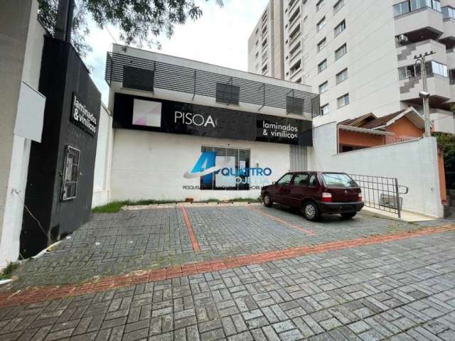 Casa comercial para alugar na Rua Espírito Santo, 0, Centro, Londrina por R$ 8.000