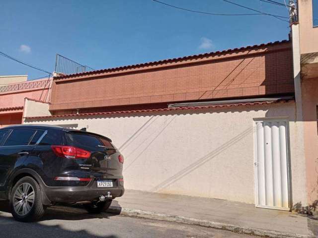 Casa para venda possui 200 metros quadrados com 5 quartos em Vila Emil - Mesquita - RJ