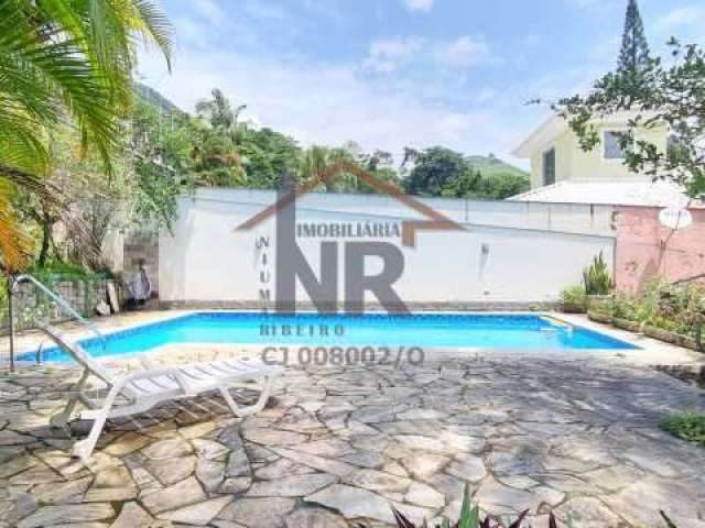 Casa com 3 quartos à venda na Estrada do Quitite, Jacarepaguá, Rio de Janeiro, 537 m2 por R$ 1.600.000