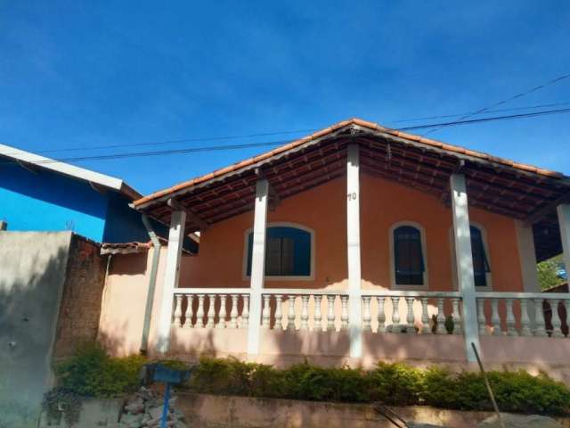 Casa com 3 dormitórios à venda, 282 m² por R$ 750.000,00 - Bom Retiro - São José dos Campos/SP