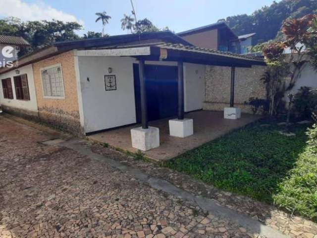 Casa com 2 dormitórios à venda, 120 m² por R$ 500.000,00 - Cocanha - Caraguatatuba/SP