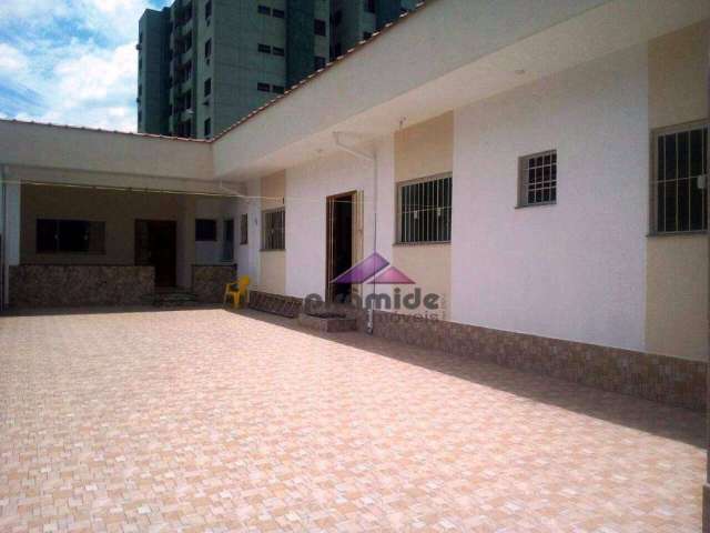 Casa com 2 dormitórios para alugar, 74 m² por R$ 2.500,00/mês - Centro - Caraguatatuba/SP