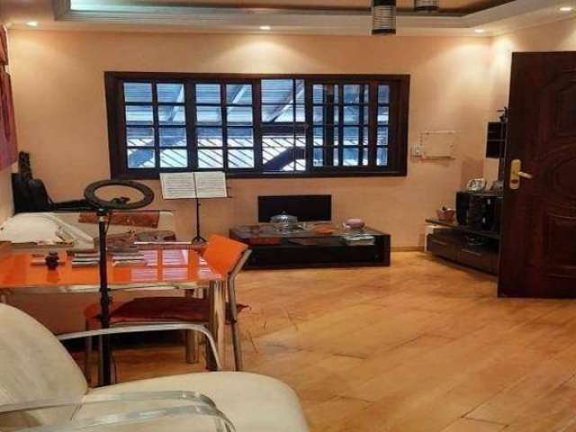 Sobrado com 3 dormitórios para alugar, 140 m² por R$ 4.303,42/mês - Vila Yara - Osasco/SP