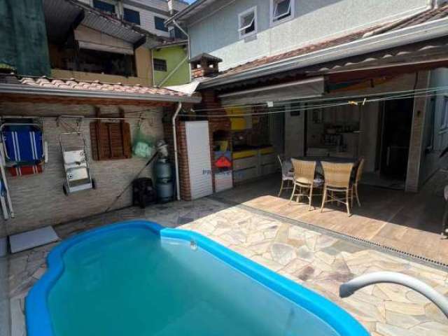 Casa com 3 quartos à venda na Tupi, Praia Grande , 130 m2 por R$ 900.000