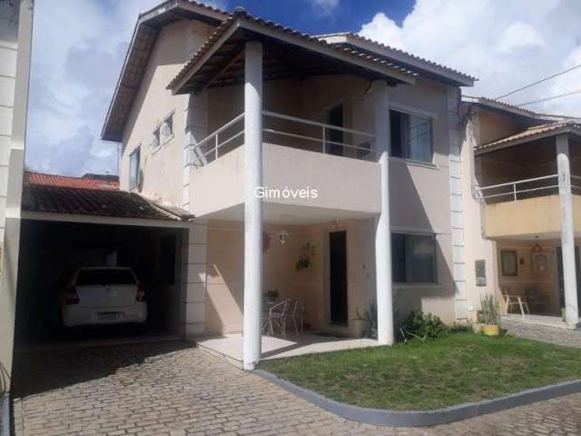 Casa em condomínio fechado com 4 quartos à venda na Rua Juracy Magalhães, 30, Pitangueiras, Lauro de Freitas, 123 m2 por R$ 680.000