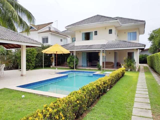 Casa em condomínio fechado com 4 quartos à venda na RODOVIA BA-099 - ESTRADA DO CÔCO KM 08, Praia de Busca Vida, Camaçari, 551 m2 por R$ 2.150.000