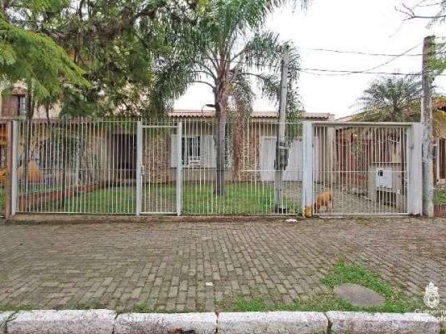 Casa com 3 quartos à venda na Rua Benjamim Moresco, --, Ipanema, Porto Alegre, 180 m2 por R$ 640.000