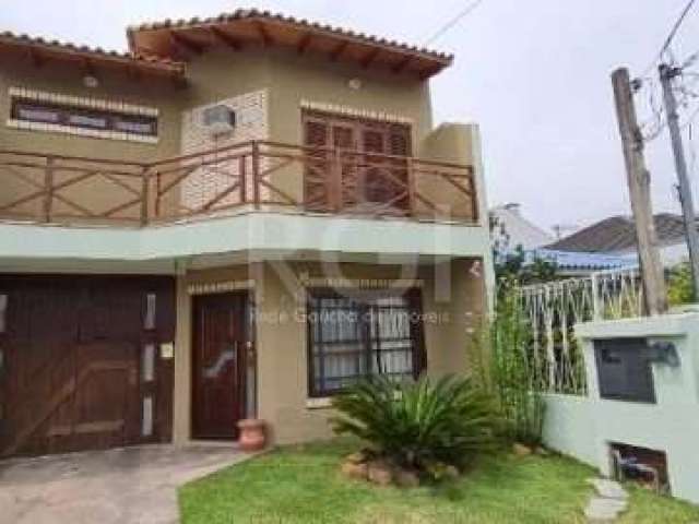 Casa com 3 quartos para alugar na Rua Carlos Maximiliano Fayet, --, Hípica, Porto Alegre, 189 m2 por R$ 3.900