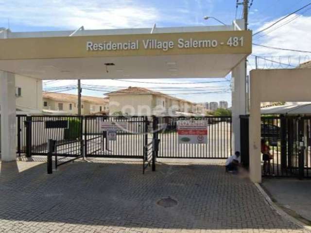 Casa residencial Village Salermo